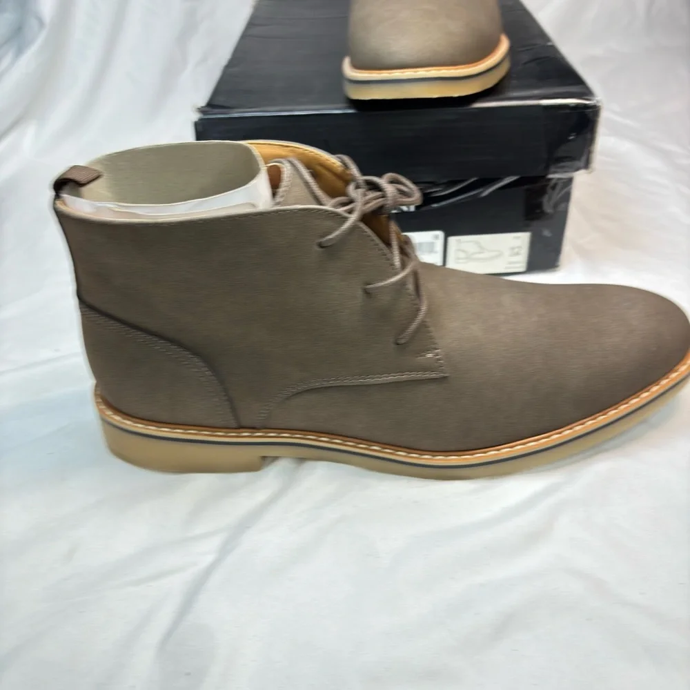Alfani “Nathan” Men’s Chukka Boots –‎ Size 12M – Chocolate Brown